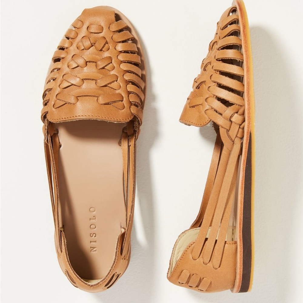 NISOLO Woven Leather sandals honey flats women size 9, EUC